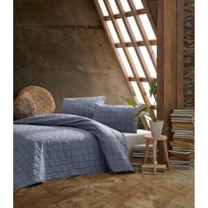 Modrý přehoz přes postel s povlakem na polštář z ranforce bavlny EnLora Home Persegi, 180 x 225 cm
