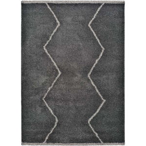 Černý koberec Universal Kasbah Sharp, 133 x 190 cm