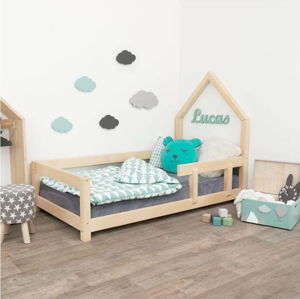 Přírodní dětská postel domeček s pravou bočnicí Benlemi Lucky, 120 x 200 cm
