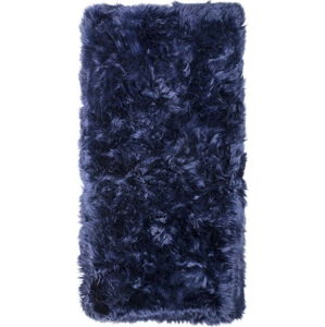Tmavě modrý koberec z ovčí kožešiny Royal Dream Zealand Natur, 70 x 140 cm