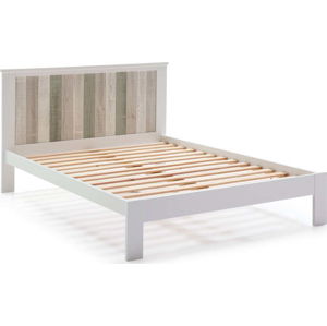Bílá postel s nohami z borovicového dřeva Marckeric Maude, 140 x 200 cm