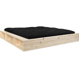 Dvoulůžková postel z masivního dřeva s úložným prostorem a černým futonem Comfort Karup Design, 160 x 200 cm
