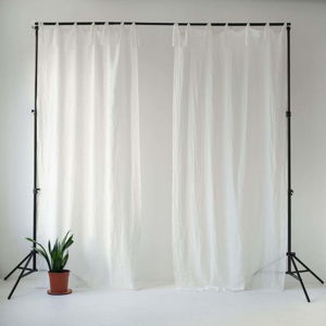 Bílý lněný lehký závěs s poutky Linen Tales Daytime, 275 x 140 cm